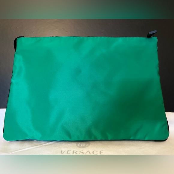 Versace Green nylon Medusa crossbody messenger bag purse NEW (AUTHENTIC) - Picture 2 of 16